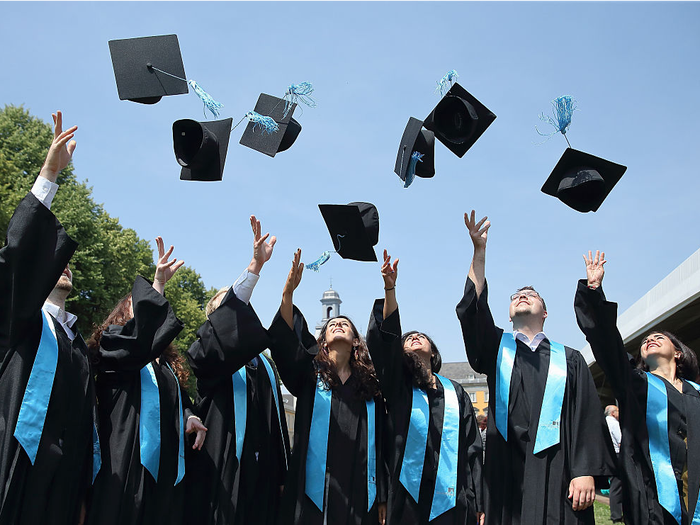 Decorating a Winter Semester Graduation Party